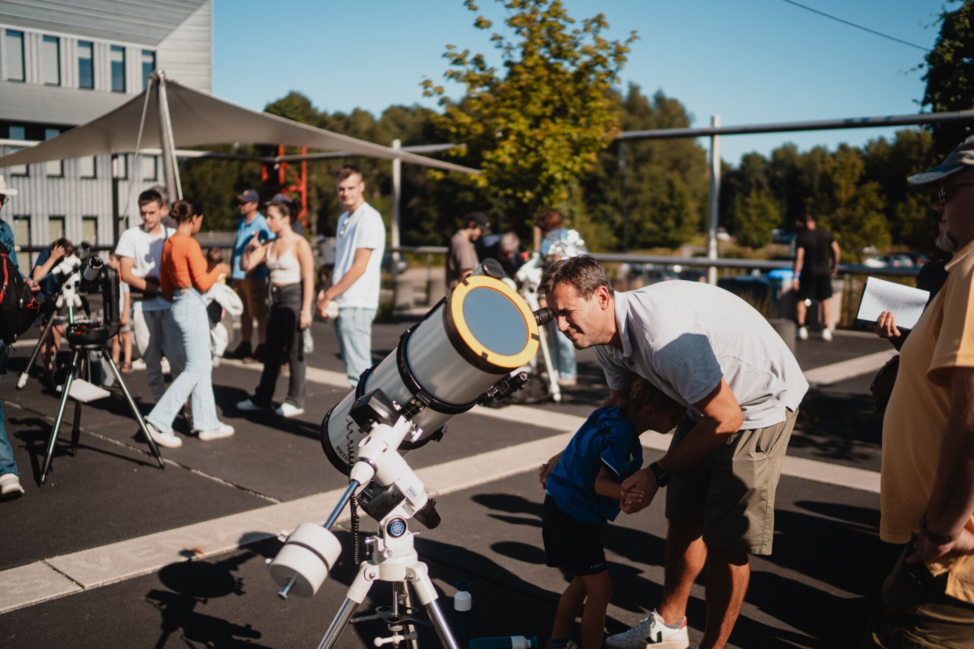Observation du ciel en Wallonie - Nuit des &Eacute;toiles &agrave; l'Euro Space Center